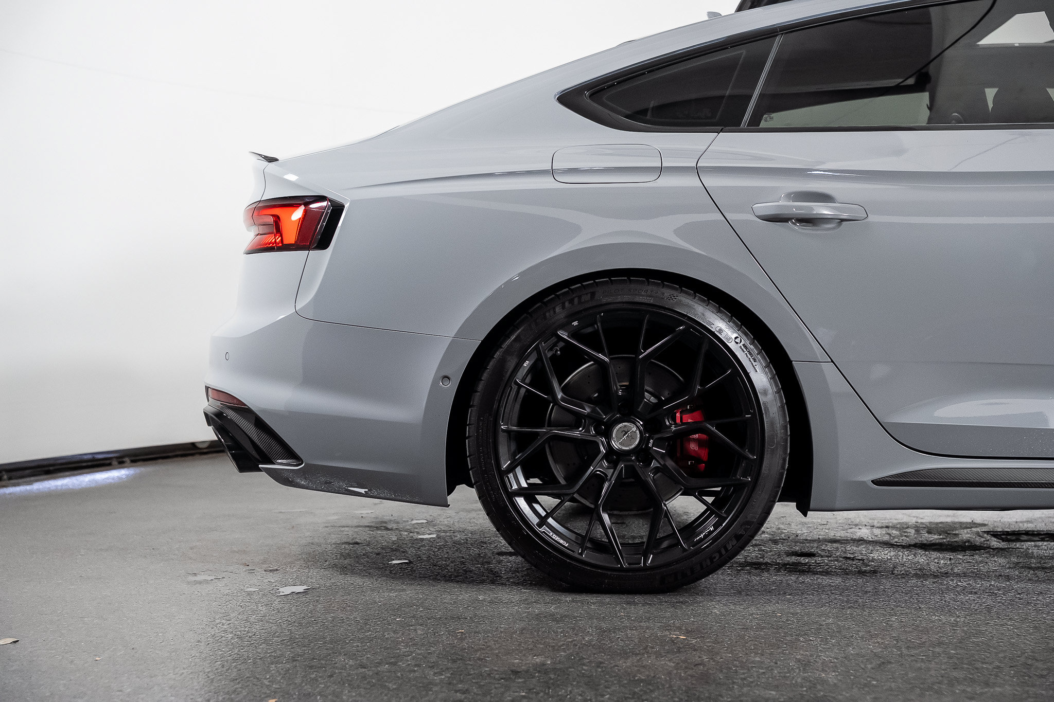 Used 2019 Audi RS 5 Sportback AWD/4WD image 33