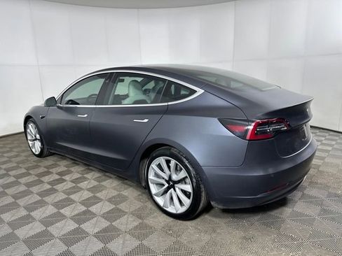 Used 2018 Tesla Model 3 Long Range image 5