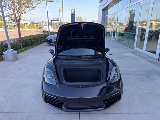 Used 2025 Porsche 718 Cayman S RWD image 9