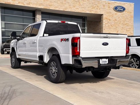 New 2026 Ford F250 Lariat w/ Lariat Ultimate Package image 46