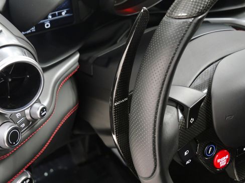 Used 2017 Ferrari GTC4Lusso image 27