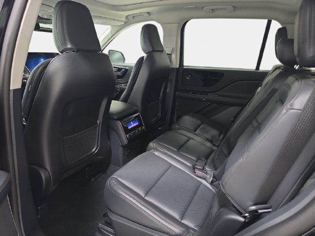 New 2027 Lincoln Aviator Reserve AWD/4WD image 10