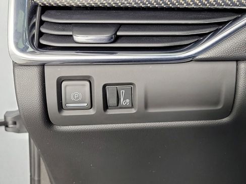 Used 2023 Cadillac XT4 Sport w/ Cold Weather Package FWD image 31