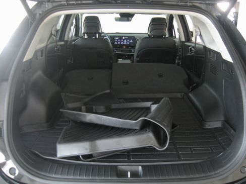 Used 2024 Kia Sportage SX Prestige image 22