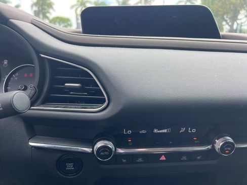 Used 2023 MAZDA CX-30 AWD 2.5 S w/ Premium Package image 23