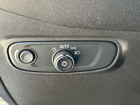 Certified 2024 Chevrolet Equinox LT w/ LPO, Floor Liner Package AWD/4WD image 27