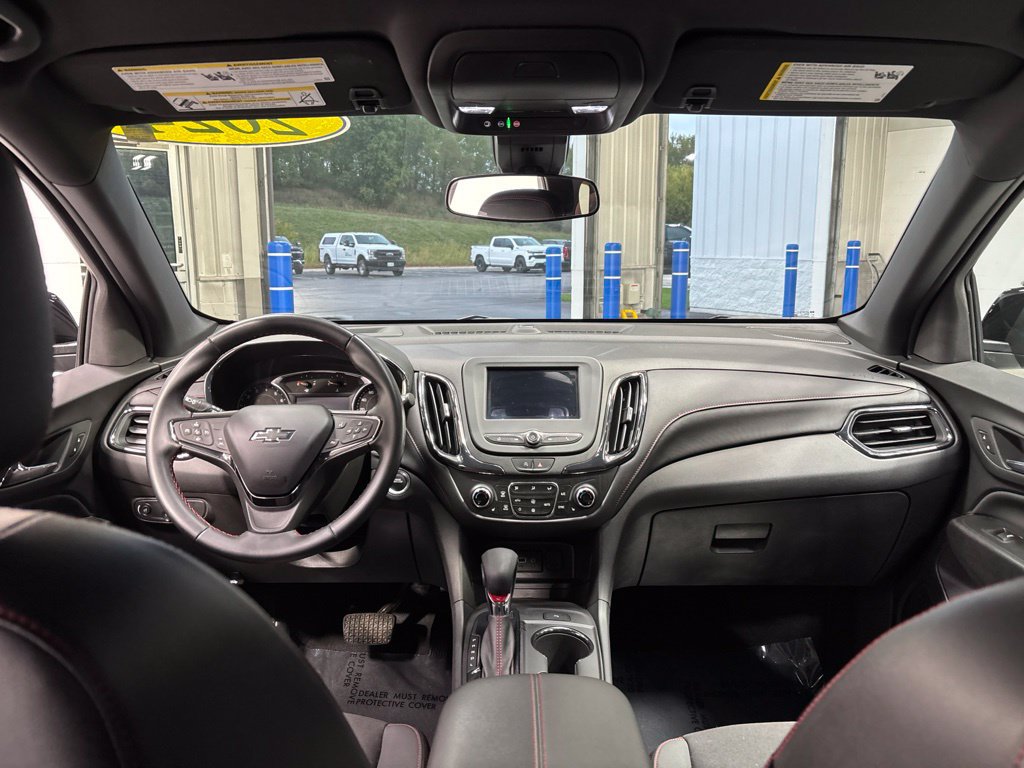 Used 2024 Chevrolet Equinox RS AWD/4WD image 11