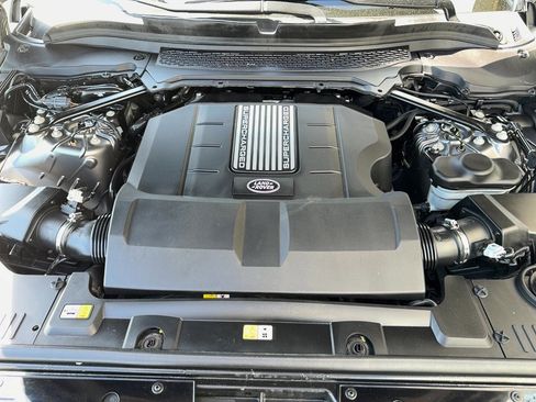 Used 2016 Land Rover Range Rover Supercharged AWD/4WD image 33
