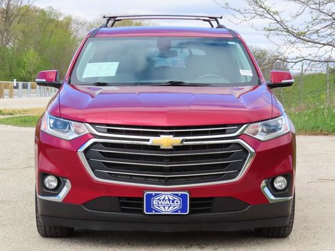 Used 2019 Chevrolet Traverse LT w/ LT Premium Package AWD/4WD image 17