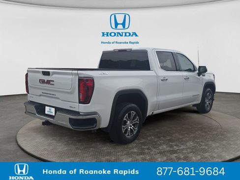 Used 2025 GMC Sierra 1500 SLT AWD/4WD image 5