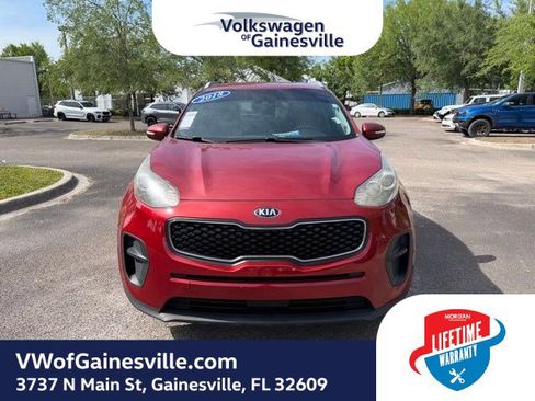 Used 2018 Kia Sportage LX w/ LX Technology Package FWD image 2