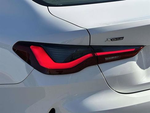 Used 2023 BMW 430i xDrive Coupe w/ Convenience Package image 9