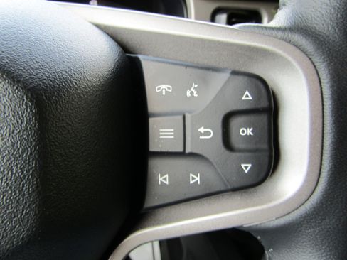 Used 2025 Ford Bronco Outer Banks w/ Sasquatch Package AWD/4WD image 21