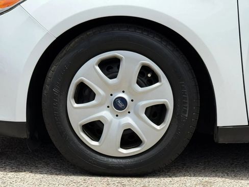 Used 2016 Ford Focus S FWD image 28
