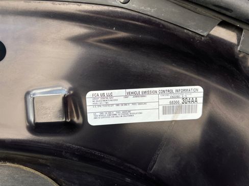 Used 2018 Dodge Durango R/T image 16