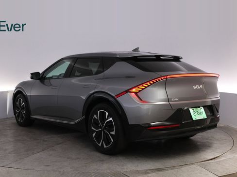 Used 2024 Kia EV6 Wind RWD image 17