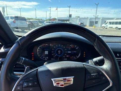 Used 2018 Cadillac CT6 Premium Luxury w/ Super Cruise Package AWD/4WD image 4