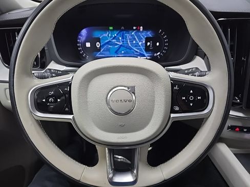 Used 2026 Volvo XC60 B5 Ultra AWD/4WD image 19
