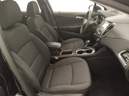 Used 2016 Chevrolet Cruze LT w/ Convenience Package FWD image 21
