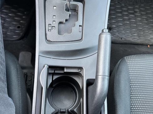 Used 2013 MAZDA MAZDA3 i Sport image 22