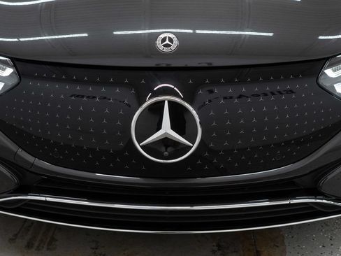 Used 2023 Mercedes-Benz EQE 500 4MATIC Sedan image 48