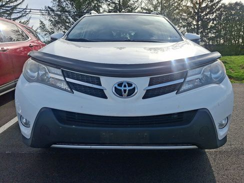 Used 2015 Toyota RAV4 XLE image 2