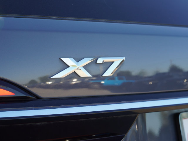 Used 2024 BMW X7 xDrive40i AWD/4WD image 18