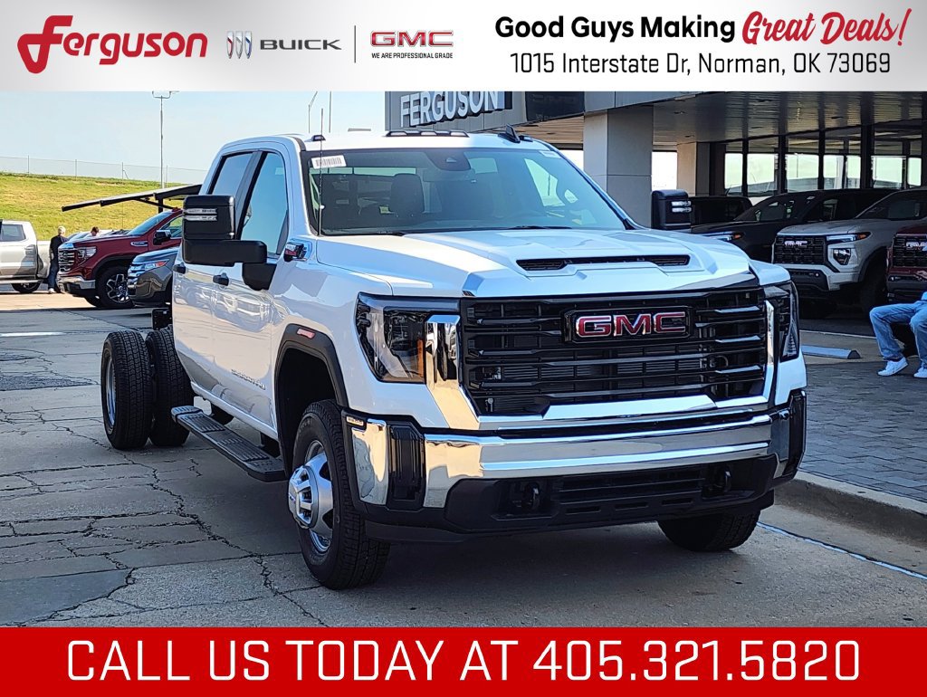 New 2026 GMC Sierra 3500 Pro w/ Convenience Package AWD/4WD image 1