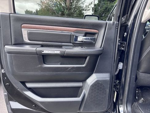 Used 2015 RAM 1500 Laramie w/ Convenience Group image 34