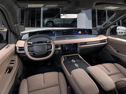 New 2026 Lincoln Navigator L Black Label AWD/4WD image 9