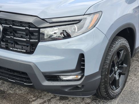 New 2026 Honda Ridgeline Black Edition image 10