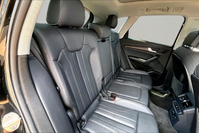 Used 2024 Audi Q5 2.0T Premium Plus AWD/4WD image 29