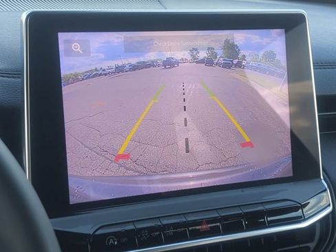 Used 2022 Jeep Compass Latitude AWD/4WD image 18
