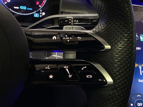 Used 2022 Mercedes-Benz C 300 Sedan w/ AMG Line w/ Night Package image 12