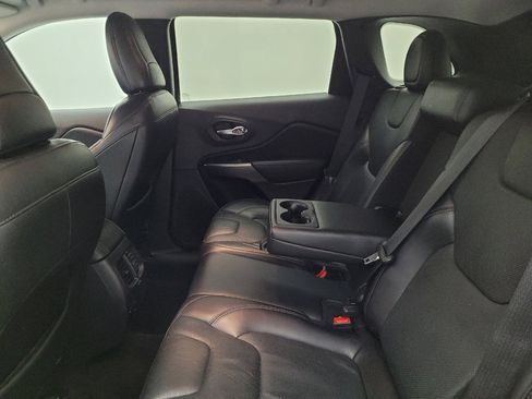 Used 2020 Jeep Cherokee Limited AWD/4WD image 18