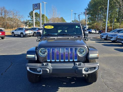 Used 2020 Jeep Wrangler Unlimited Sahara image 2