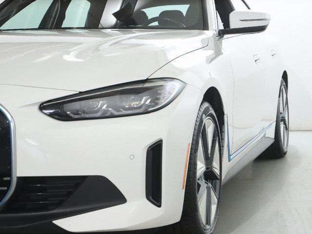 Used 2023 BMW i4 eDrive35 w/ Premium Package RWD image 5