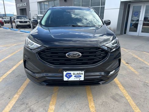 Used 2024 Ford Edge SE w/ Black Appearance Package AWD/4WD image 8
