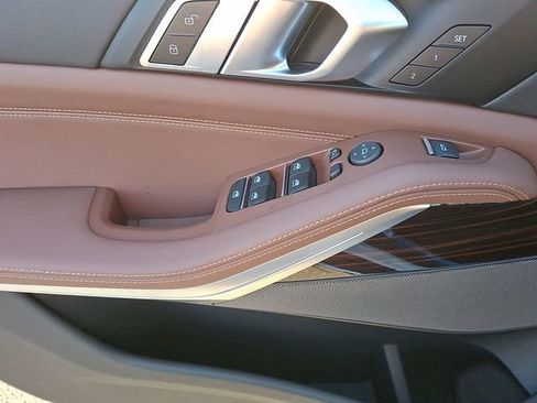 New 2026 BMW X5 xDrive40i w/ Premium Package image 11