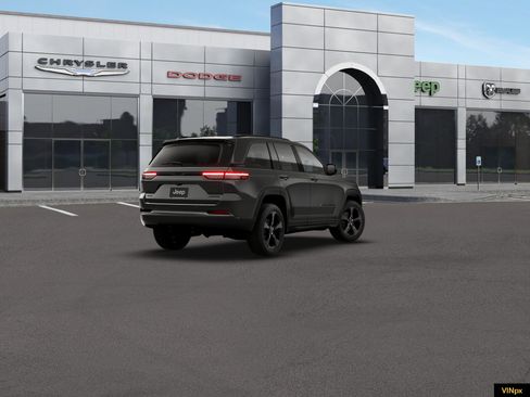 New 2026 Jeep Grand Cherokee Limited w/ Limited Altitude Package AWD/4WD image 7