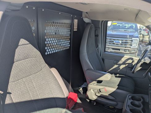 Used 2023 Chevrolet Express 2500 w/ Driver Convenience Package image 17