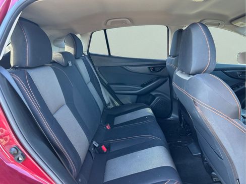 Used 2019 Subaru Crosstrek 2.0i Premium AWD/4WD image 11