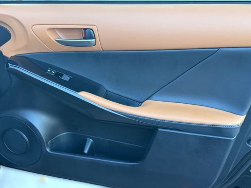 Used 2025 Lexus IS 300 F Sport w/ Accessory Package image 21