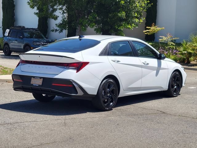 New 2026 Hyundai Elantra Sport FWD image 4