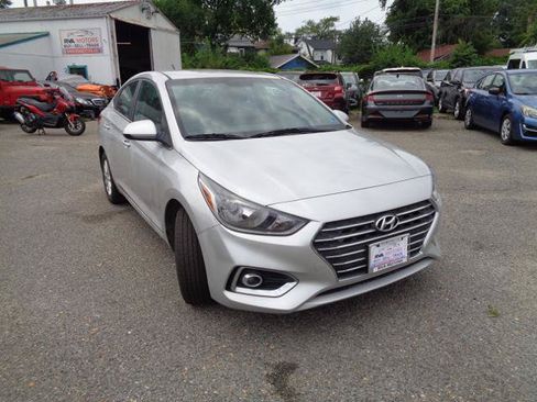 Used 2022 Hyundai Accent SEL FWD image 19