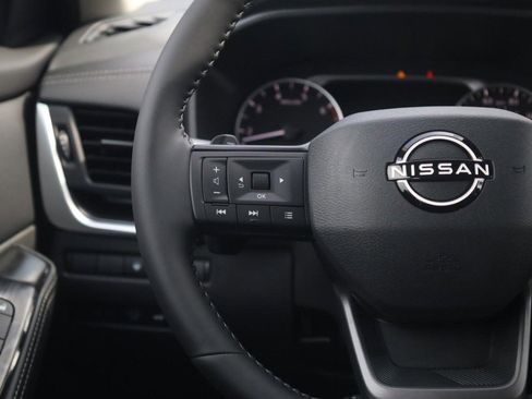 New 2026 Nissan Rogue SV image 9