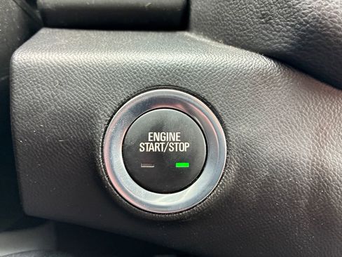 Used 2022 GMC Terrain SLE w/ Driver Convenience Package AWD/4WD image 28