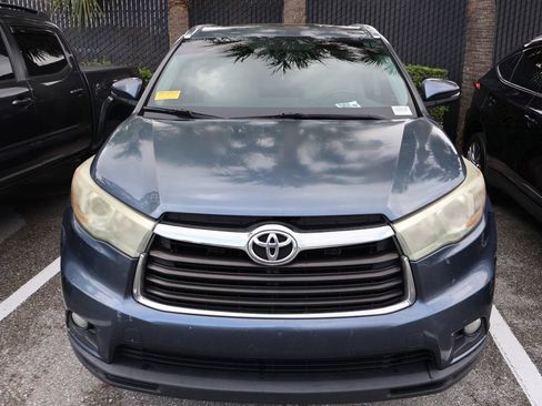Used 2016 Toyota Highlander XLE FWD image 5