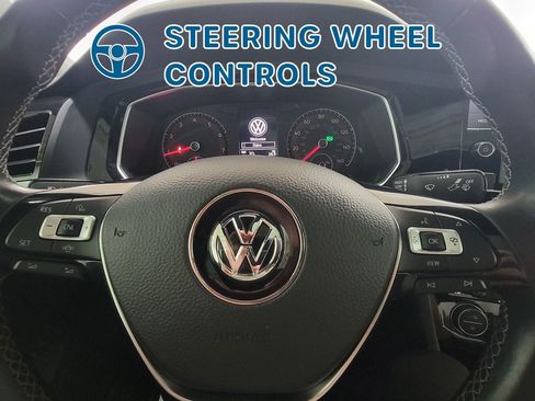 Used 2019 Volkswagen Jetta R-Line FWD image 18