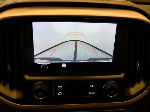 Used 2022 GMC Canyon Denali w/ Denali Black Edition Package image 25